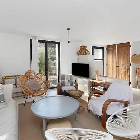 Maison Des Violettes 4 Personnes Holiday home Pornichet