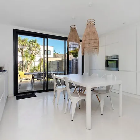 Holiday home Maison Des Violettes 4 Personnes
