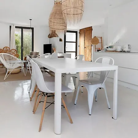 Maison Des Violettes 4 Personnes 度假居 *