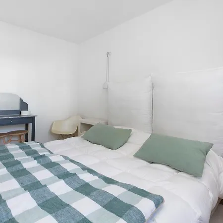 Maison Des Violettes 4 Personnes * 波尔尼谢